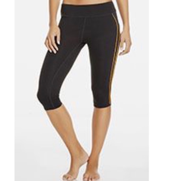 2 Fabletics size small - Picture 2 of 7